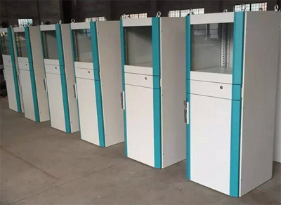 工業電腦保護柜